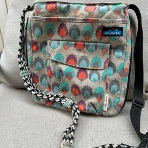 Kavu small cross body bag